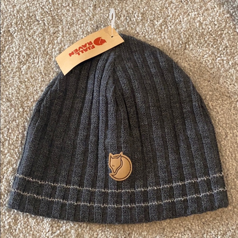 NWT Men’s Fjallraven Beanie